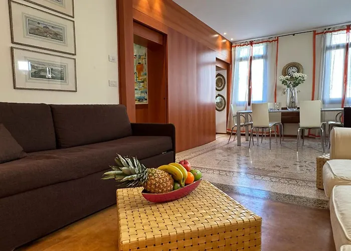 Bellevue 500 Mt From Rialto Bridge Appartement *