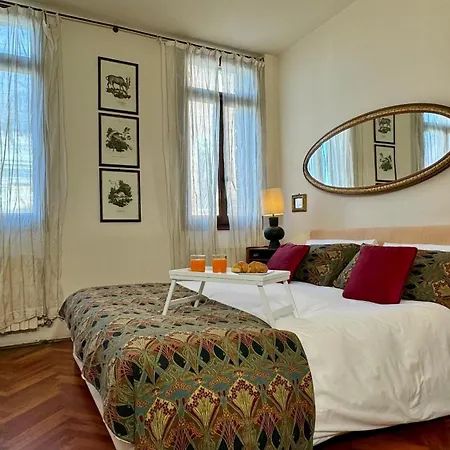 Apartman Bellevue 500 Mt From Rialto Bridge *