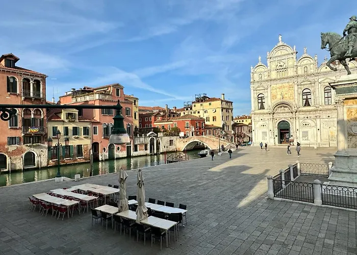 アパート Bellevue 500 Mt From Rialto Bridge ヴェネツィア